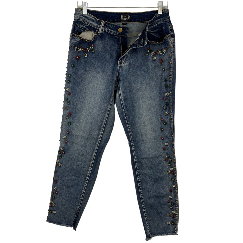A.Z.I Jeans Womens 8 Blue Denim Cropped Studded Embellished High Rise Raw Hem - Picture 4 of 10